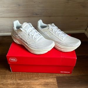 NWT- New Balance Fresh Foam X 1080v13 Running Shoes-7